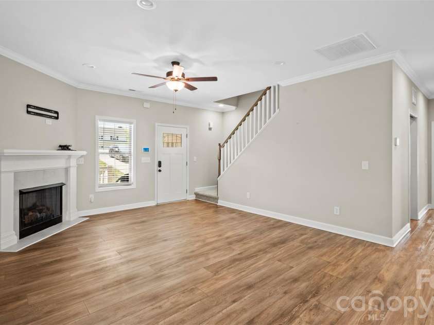 1880 Chestnut Grove Road, King, NC 27021.  MLS# CAR4371431, YatesRealty ID 13192. Entry 
