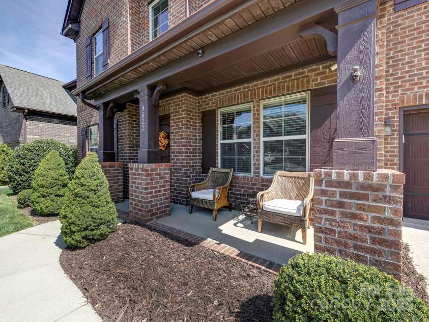 9622 Harvest Pond Avenue, Concord, NC 28027.  MLS# CAR4242006, YatesRealty ID 13192. 