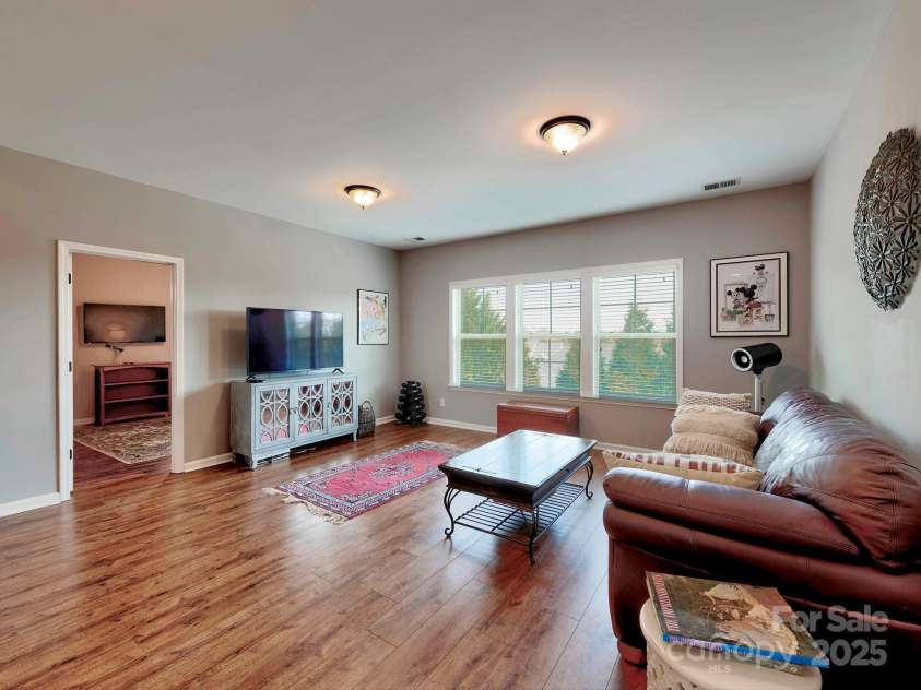 9622 Harvest Pond Avenue, Concord, NC 28027.  MLS# CAR4242006, YatesRealty ID 13192. Spacious upstairs kids retreat