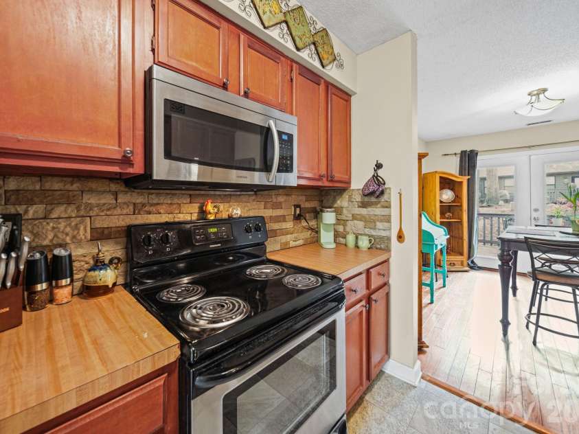 2788 Redbud Lane, Fort Mill, SC 29715.  MLS# CAR4366918, YatesRealty ID 13196. 