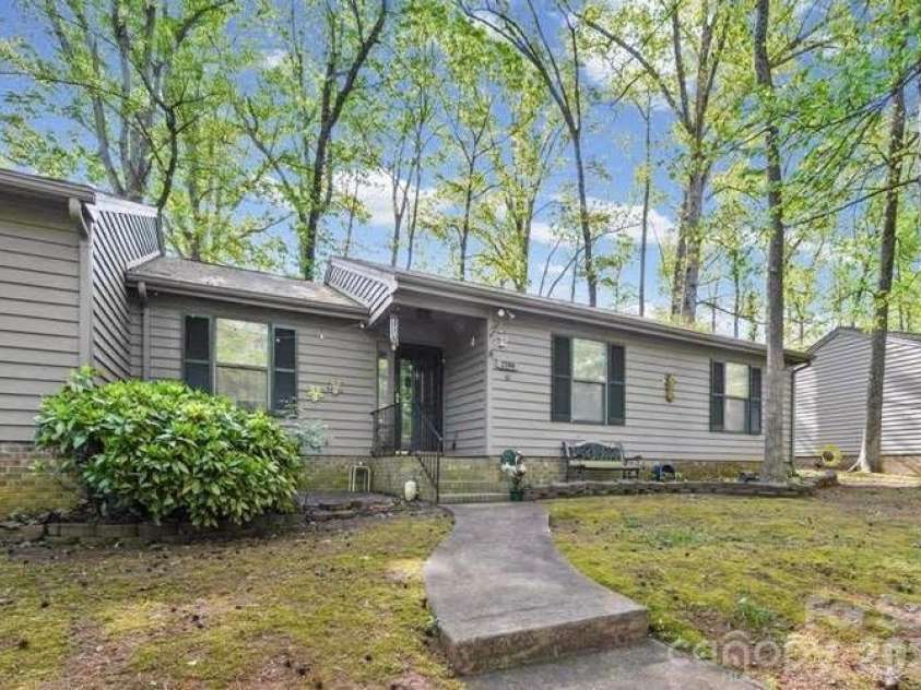 2788 Redbud Lane, Fort Mill, SC 29715.  MLS# CAR4366918, YatesRealty ID 13196. 