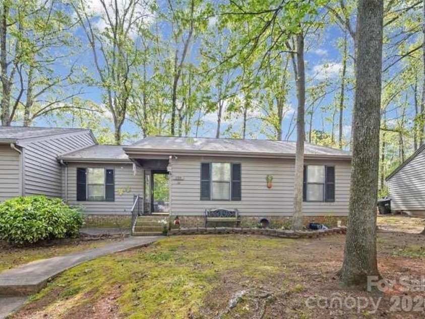 2788 Redbud Lane, Fort Mill, SC 29715.  MLS# CAR4366918, YatesRealty ID 13196. 