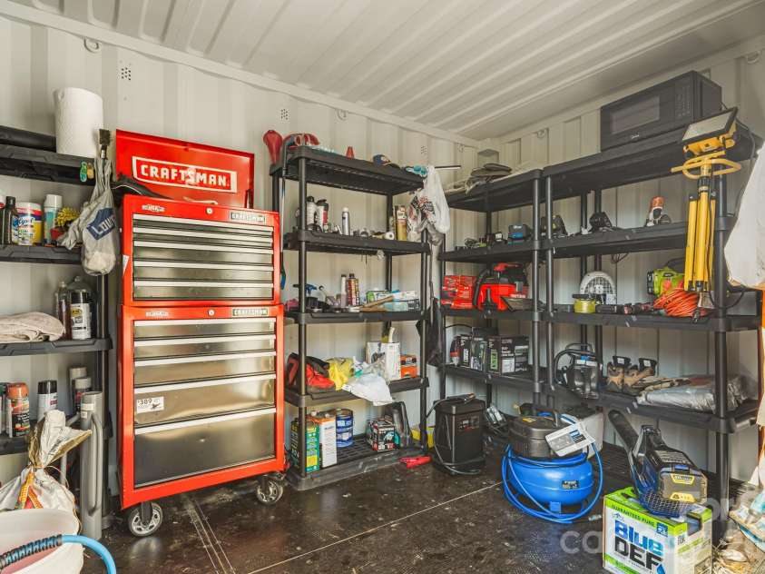 456 Maney Branch Road, Burnsville, NC 28714.  MLS# CAR4370501, YatesRealty ID 13197. 