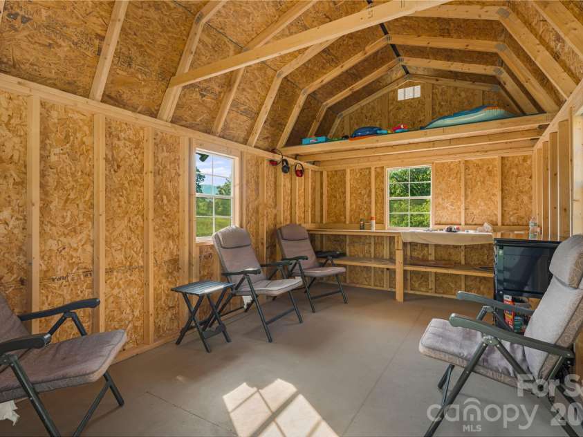 456 Maney Branch Road, Burnsville, NC 28714.  MLS# CAR4370501, YatesRealty ID 13197. 
