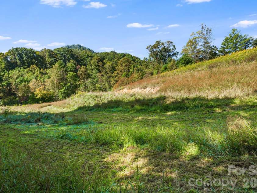 456 Maney Branch Road, Burnsville, NC 28714.  MLS# CAR4370501, YatesRealty ID 13197. 