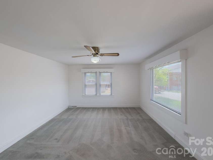 166 Spruce Street, Canton, NC 28716.  MLS# CAR4370181, YatesRealty ID 13198. 