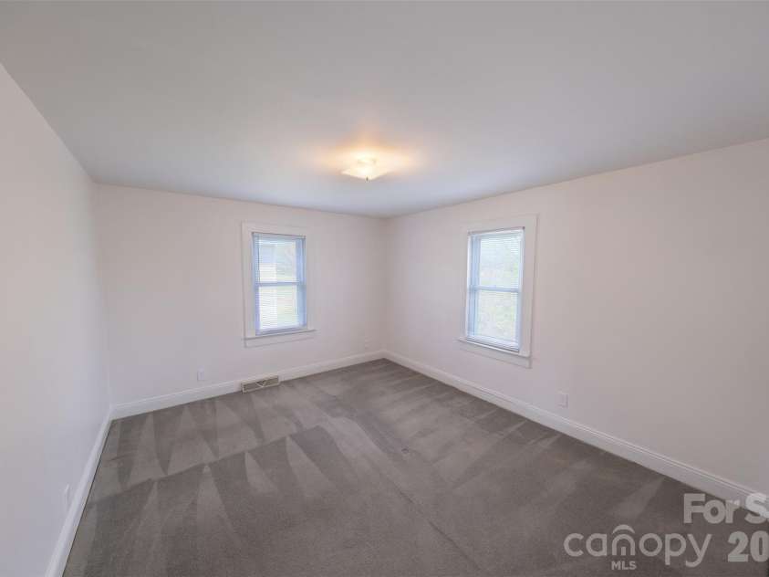 166 Spruce Street, Canton, NC 28716.  MLS# CAR4370181, YatesRealty ID 13198. 