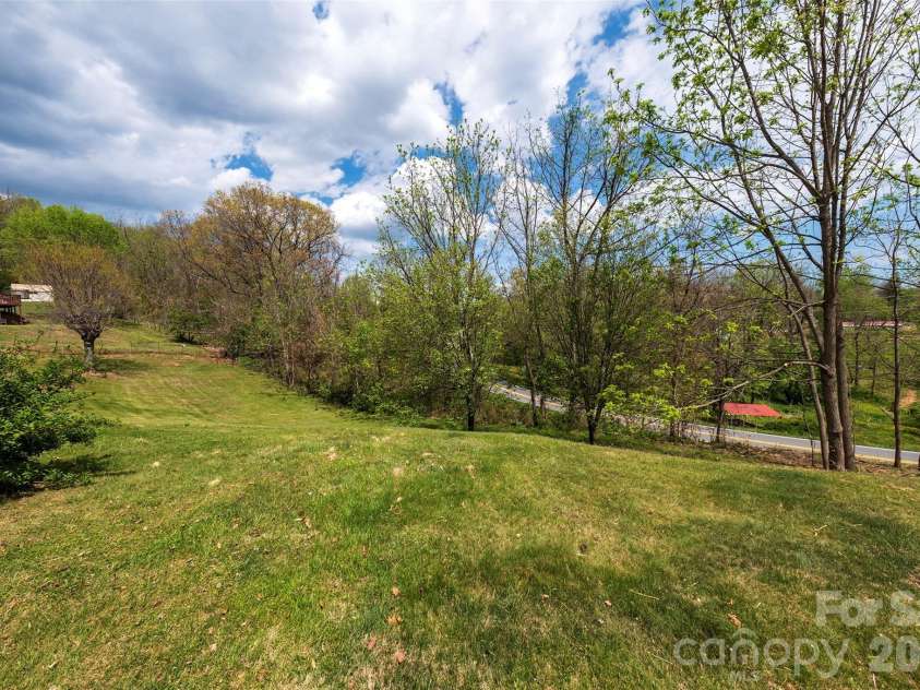 166 Spruce Street, Canton, NC 28716.  MLS# CAR4370181, YatesRealty ID 13198. 