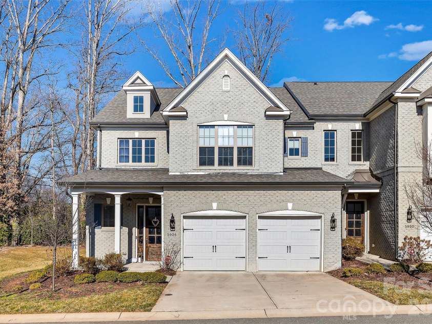 5926 Tindall Park Drive, Charlotte, NC 28210.  MLS# CAR4345108, YatesRealty ID 13199. 