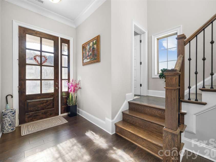 5926 Tindall Park Drive, Charlotte, NC 28210.  MLS# CAR4345108, YatesRealty ID 13199. 