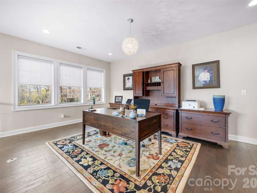 5926 Tindall Park Drive, Charlotte, NC 28210.  MLS# CAR4345108, YatesRealty ID 13199. 