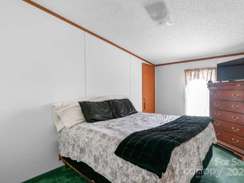 1827 Brown Road, Richburg, SC 29729.  MLS# CAR4282873, YatesRealty ID 132. 