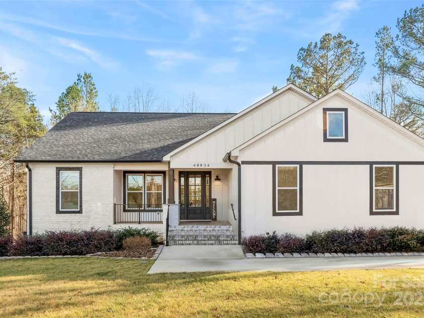 40934 Deer Haven Drive, Albemarle, NC 28001.  MLS# CAR4224032, YatesRealty ID 1320. 