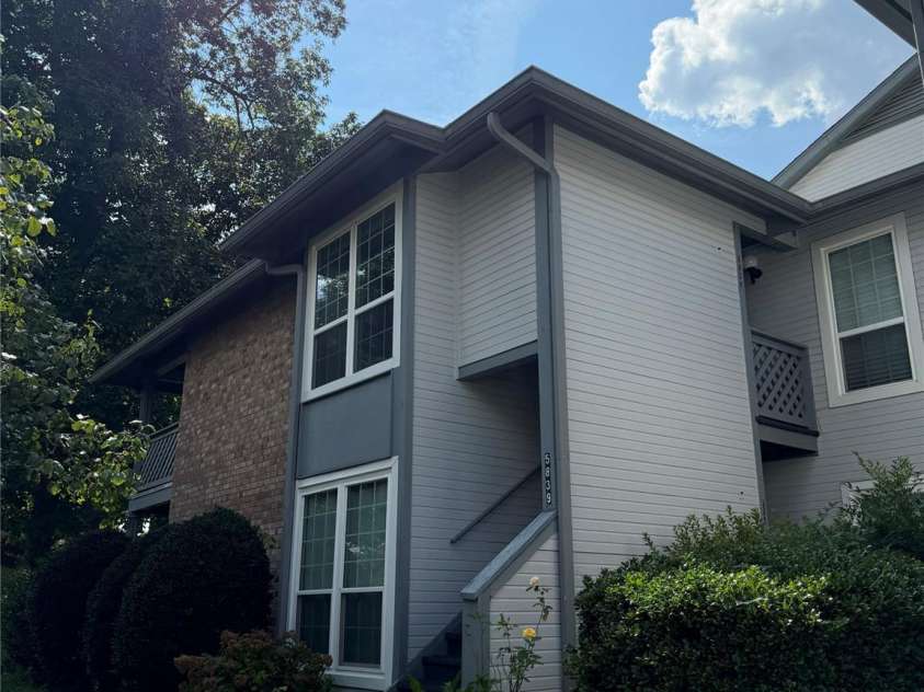5839 Harris Grove Lane, Charlotte, NC 28212.  MLS# CAR4406071, YatesRealty ID 1320. 