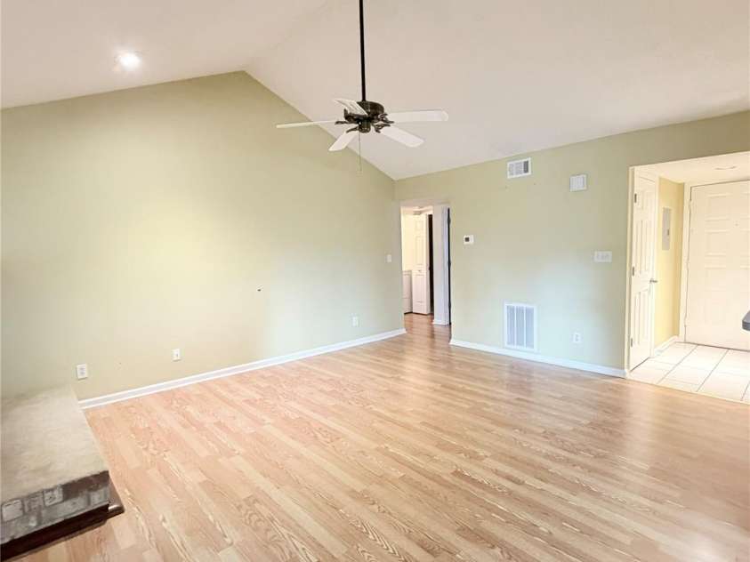 5839 Harris Grove Lane, Charlotte, NC 28212.  MLS# CAR4406071, YatesRealty ID 1320. 