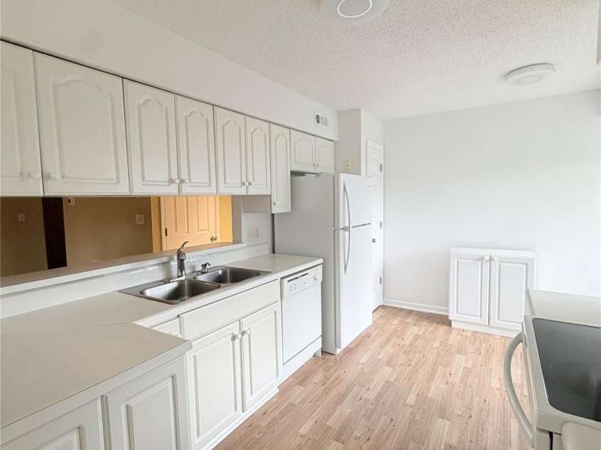 5839 Harris Grove Lane, Charlotte, NC 28212.  MLS# CAR4406071, YatesRealty ID 1320. 