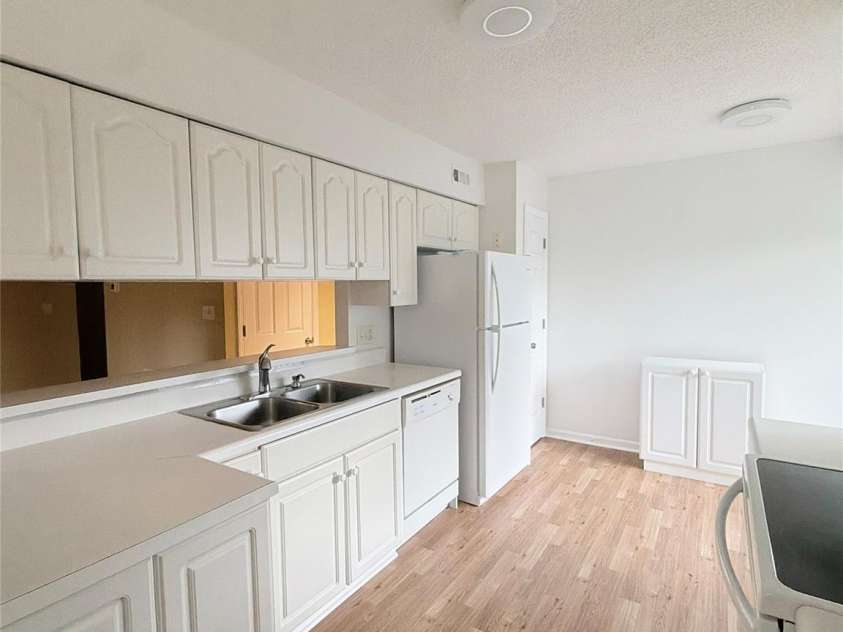 5839 Harris Grove Lane, Charlotte, NC 28212.  MLS# CAR4406071, YatesRealty ID 1320. 
