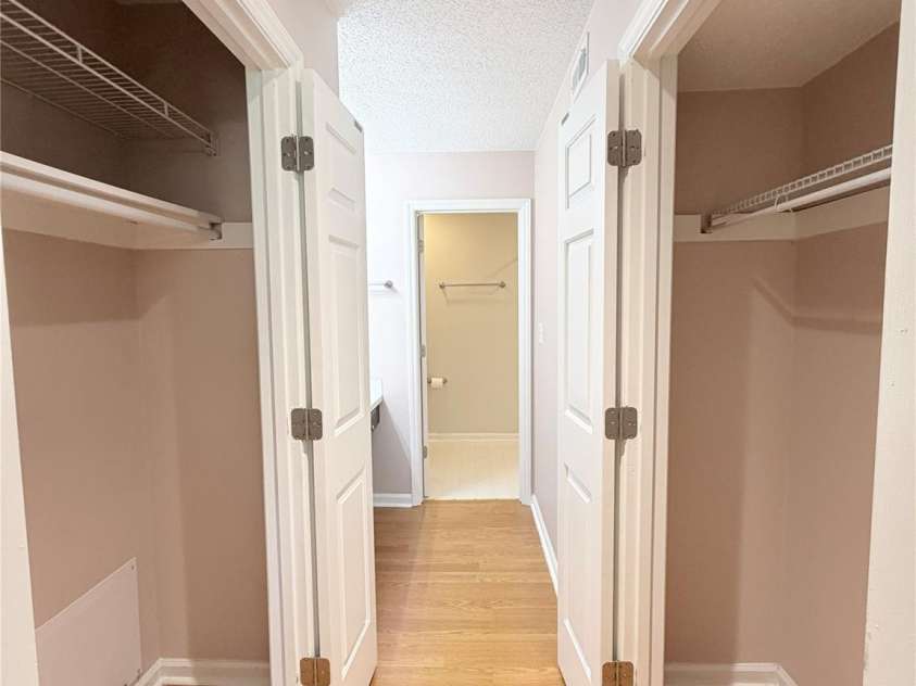 5839 Harris Grove Lane, Charlotte, NC 28212.  MLS# CAR4406071, YatesRealty ID 1320. 