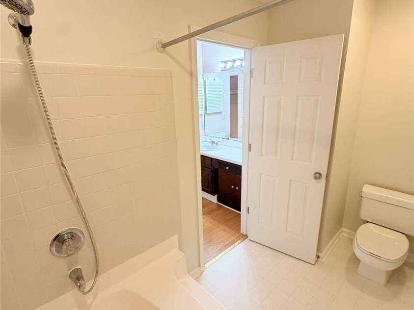 5839 Harris Grove Lane, Charlotte, NC 28212.  MLS# CAR4406071, YatesRealty ID 1320. 