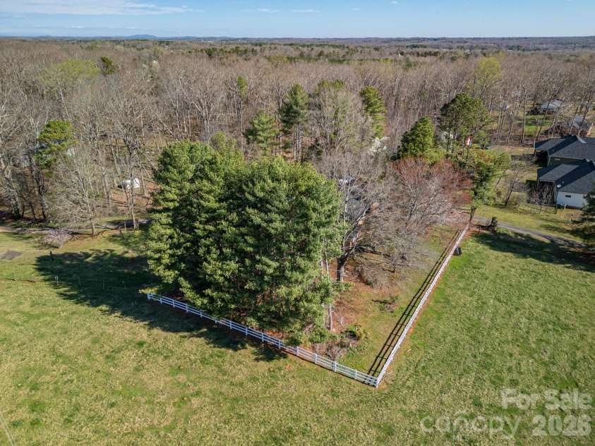 221 Lee Black Road, Cherryville, NC 28021.  MLS# CAR4350186, YatesRealty ID 13200. 