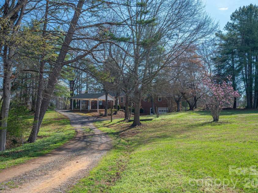 221 Lee Black Road, Cherryville, NC 28021.  MLS# CAR4350186, YatesRealty ID 13200. 