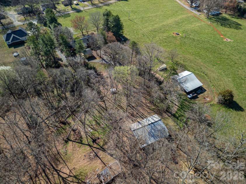 221 Lee Black Road, Cherryville, NC 28021.  MLS# CAR4350186, YatesRealty ID 13200. 