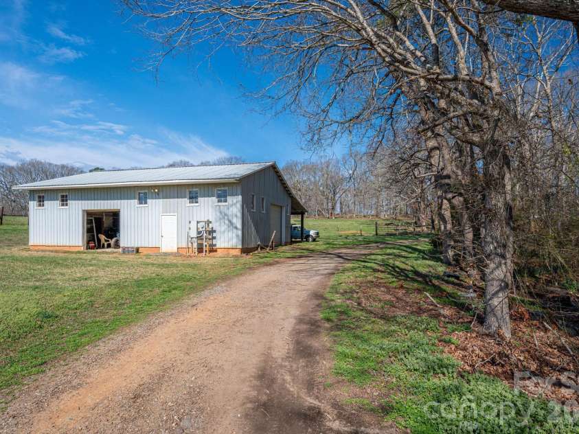 221 Lee Black Road, Cherryville, NC 28021.  MLS# CAR4350186, YatesRealty ID 13200. 