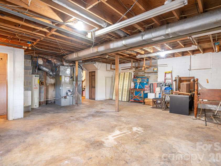 221 Lee Black Road, Cherryville, NC 28021.  MLS# CAR4350186, YatesRealty ID 13200. 