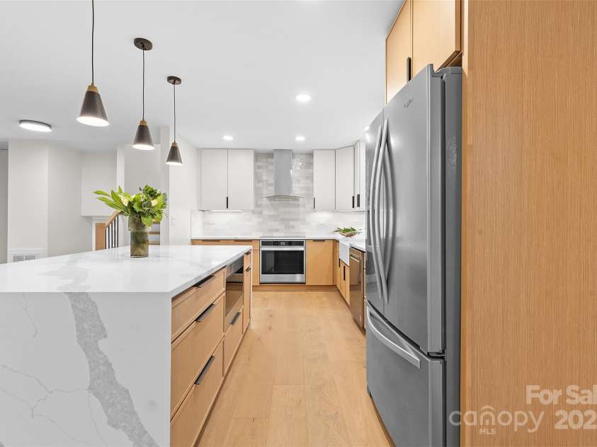 509 Selkirk Place, Charlotte, NC 28270.  MLS# CAR4307082, YatesRealty ID 13200. 