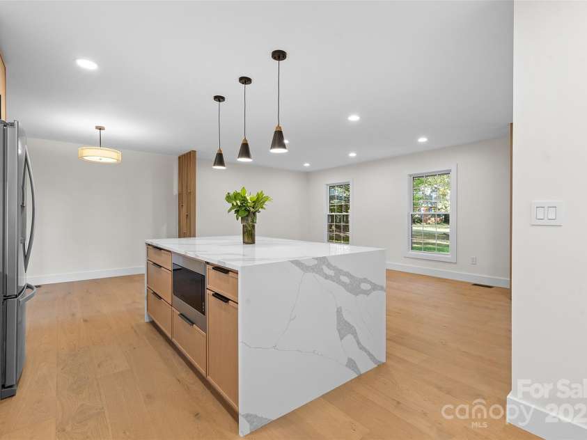 509 Selkirk Place, Charlotte, NC 28270.  MLS# CAR4307082, YatesRealty ID 13200. 