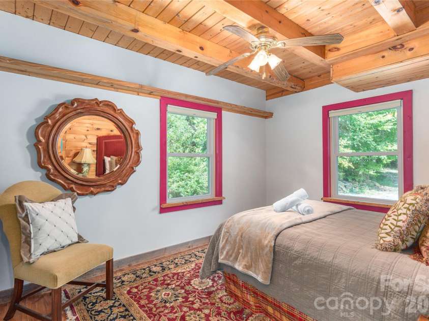 40 Shook Cove Road, Leicester, NC 28748.  MLS# CAR4339815, YatesRealty ID 13201. 
