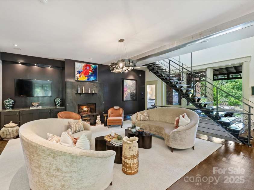 1413 Devon Drive, Charlotte, NC 28209.  MLS# CAR4253248, YatesRealty ID 13202. 