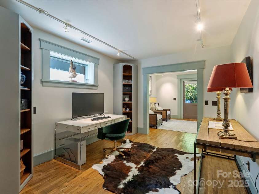 1413 Devon Drive, Charlotte, NC 28209.  MLS# CAR4253248, YatesRealty ID 13202. 
