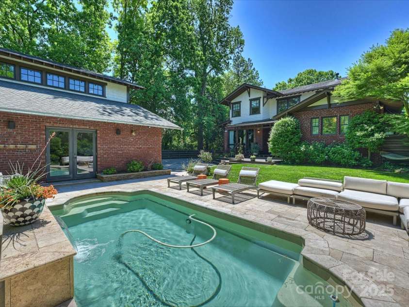 1413 Devon Drive, Charlotte, NC 28209.  MLS# CAR4253248, YatesRealty ID 13202. 