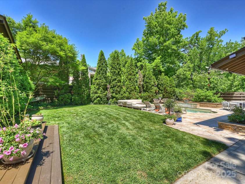 1413 Devon Drive, Charlotte, NC 28209.  MLS# CAR4253248, YatesRealty ID 13202. 