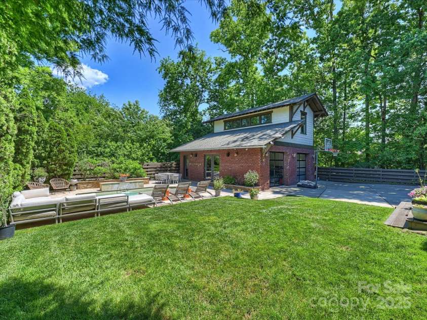 1413 Devon Drive, Charlotte, NC 28209.  MLS# CAR4253248, YatesRealty ID 13202. 