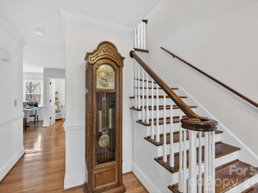 885 Beverly Circle, Lenoir, NC 28645.  MLS# CAR4361813, YatesRealty ID 13204. 