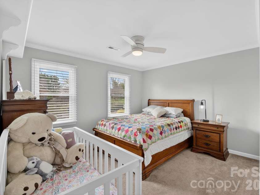 885 Beverly Circle, Lenoir, NC 28645.  MLS# CAR4361813, YatesRealty ID 13204. 