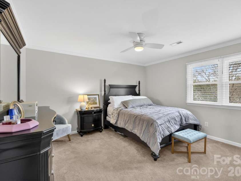 885 Beverly Circle, Lenoir, NC 28645.  MLS# CAR4361813, YatesRealty ID 13204. 