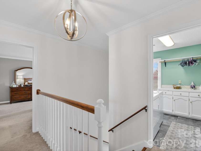 885 Beverly Circle, Lenoir, NC 28645.  MLS# CAR4361813, YatesRealty ID 13204. 