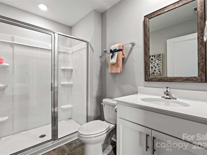 1024 20th Avenue Way, Hickory, NC 28602.  MLS# CAR4212399, YatesRealty ID 13205. 