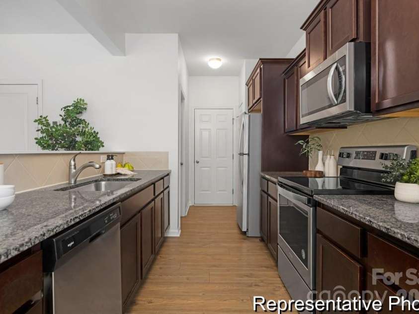 3955 Tersk Drive, Midland, NC 28107.  MLS# CAR4364061, YatesRealty ID 13206. 
