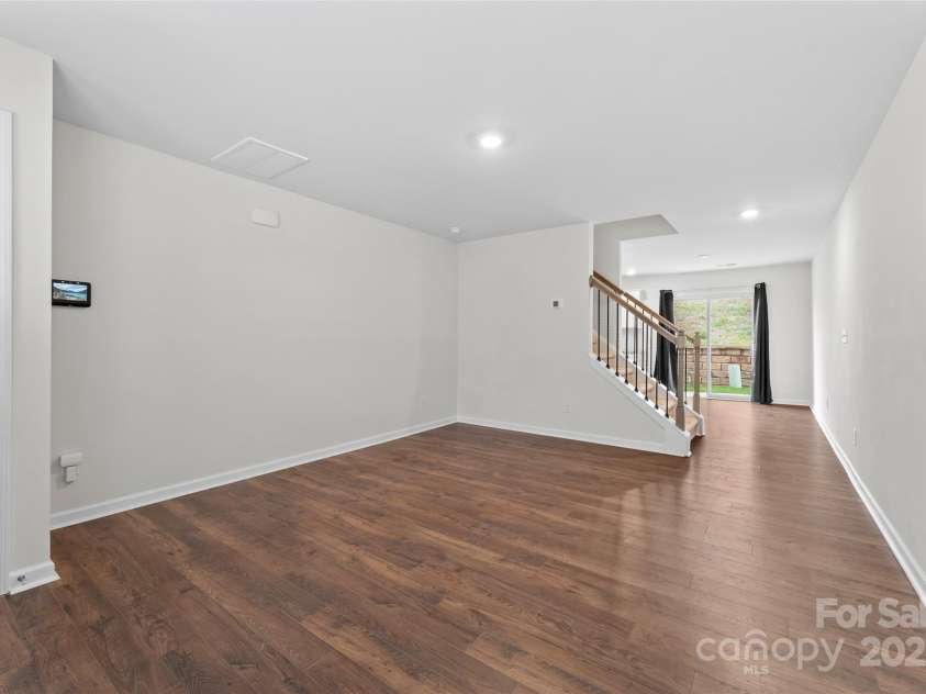 4 Chambers Garden Drive, Arden, NC 28704.  MLS# CAR4247013, YatesRealty ID 13206. 