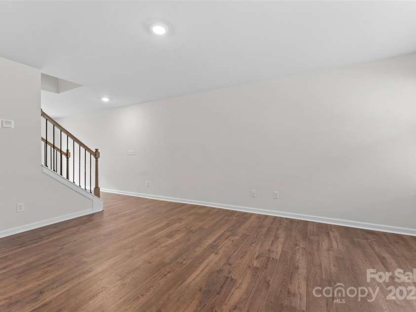 4 Chambers Garden Drive, Arden, NC 28704.  MLS# CAR4247013, YatesRealty ID 13206. 
