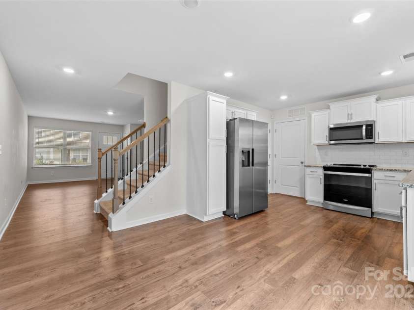 4 Chambers Garden Drive, Arden, NC 28704.  MLS# CAR4247013, YatesRealty ID 13206. 