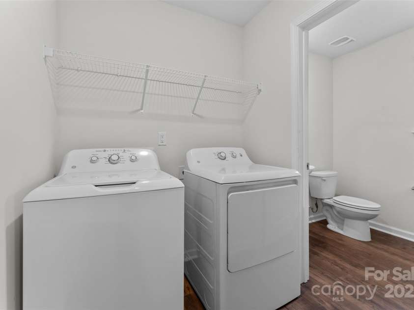 4 Chambers Garden Drive, Arden, NC 28704.  MLS# CAR4247013, YatesRealty ID 13206. 