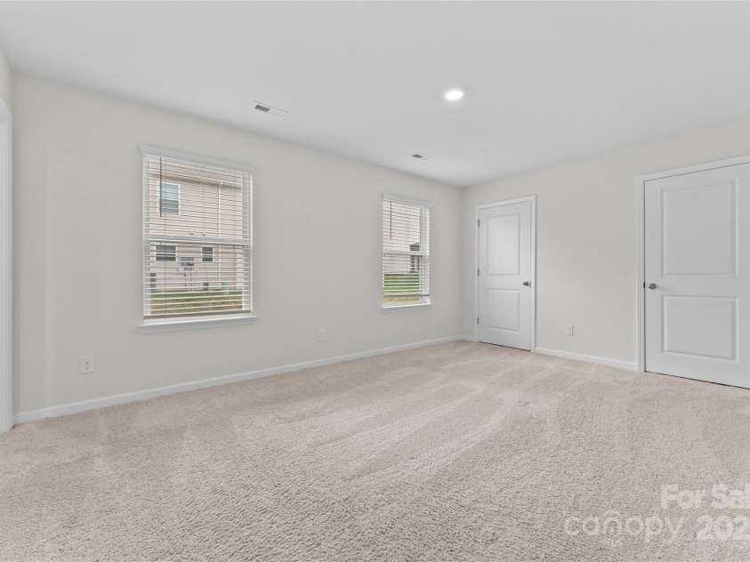 4 Chambers Garden Drive, Arden, NC 28704.  MLS# CAR4247013, YatesRealty ID 13206. 