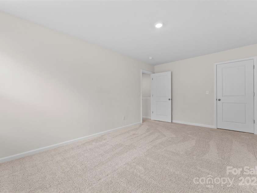 4 Chambers Garden Drive, Arden, NC 28704.  MLS# CAR4247013, YatesRealty ID 13206. 