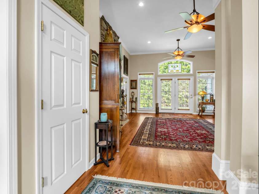 21 Kanuga Forest Drive, Hendersonville, NC 28739.  MLS# CAR4350082, YatesRealty ID 13208. 