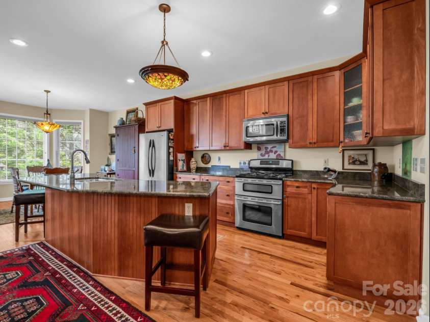 21 Kanuga Forest Drive, Hendersonville, NC 28739.  MLS# CAR4350082, YatesRealty ID 13208. 